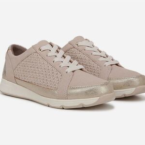 Women's Casual Sneakers